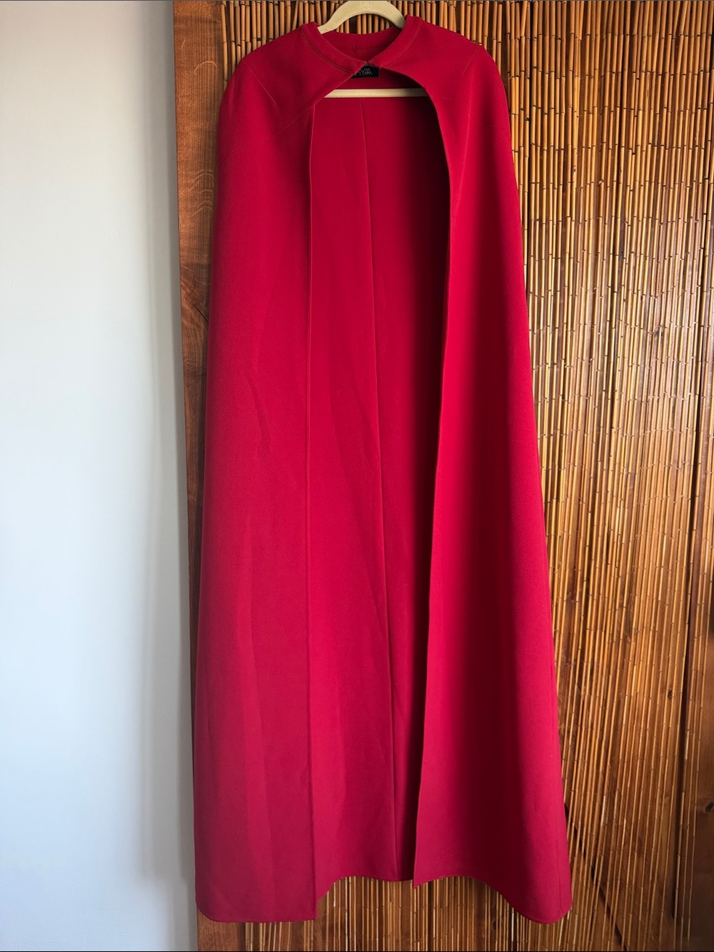 Safiya red cape